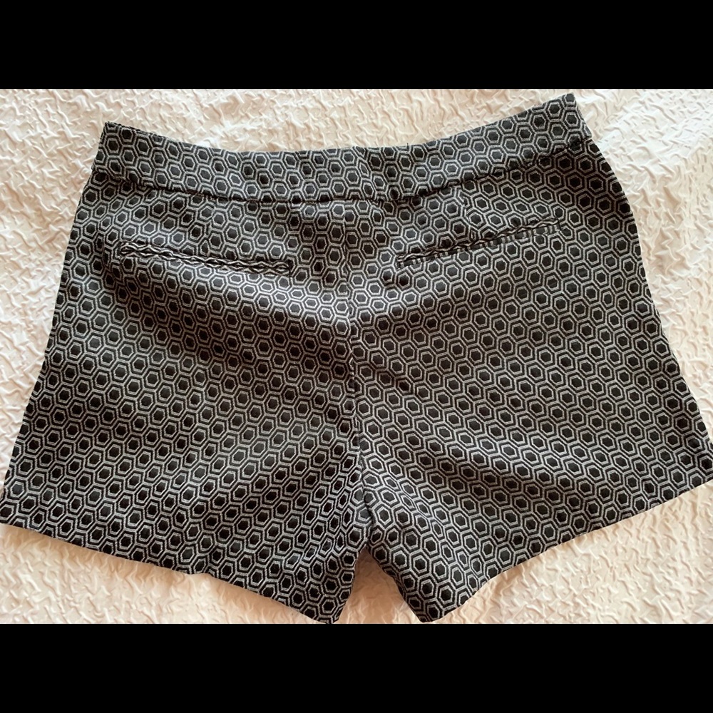 Metaphor shorts - Picture 2 of 4